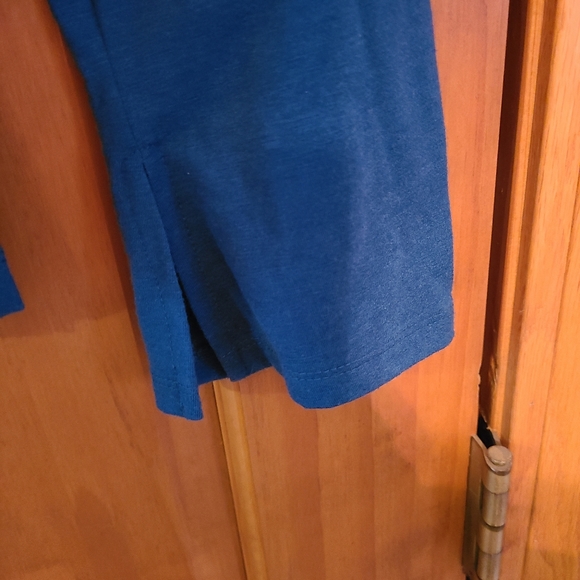 Women's casual shirt - Picture 2 of 3